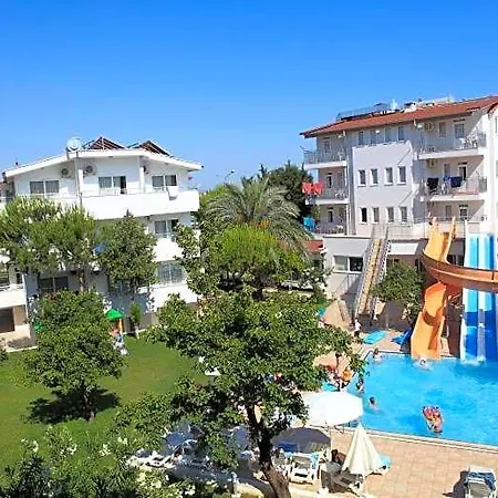 Country Club Chic Experience Сasa de vacaciones Side