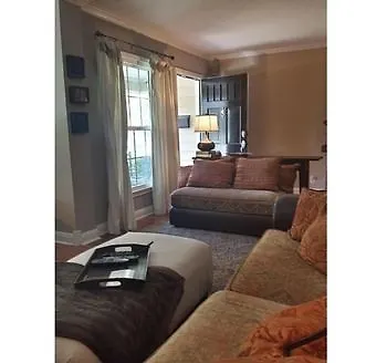 Country Club Chic Experience 度假居